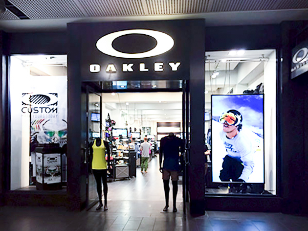 jds_oakley-shop-melbourne-central_blog-image