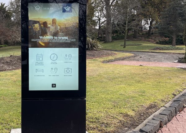 jds_ararat_wayfinder_1-600x430