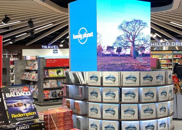 whsmith_melb_t2-airside-airport-600x430